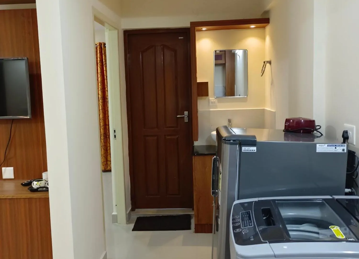 Apartment Airport Suits Platinum Nedumbassery