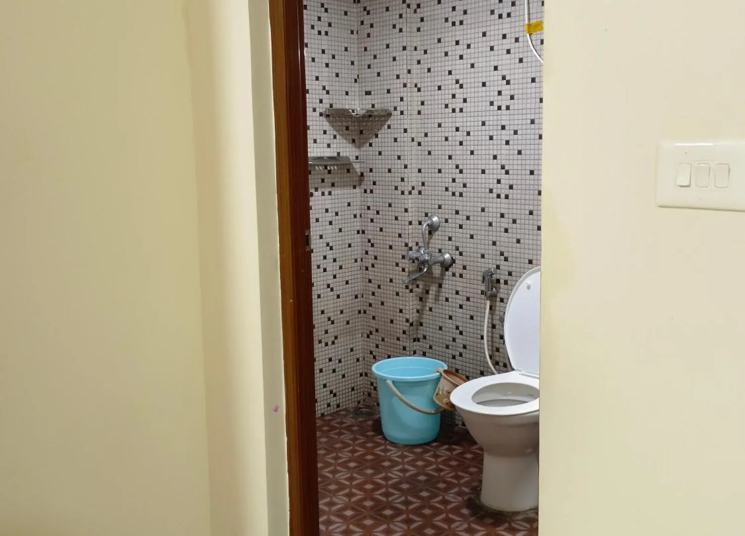 Apartment Airport Suits Platinum Nedumbassery India